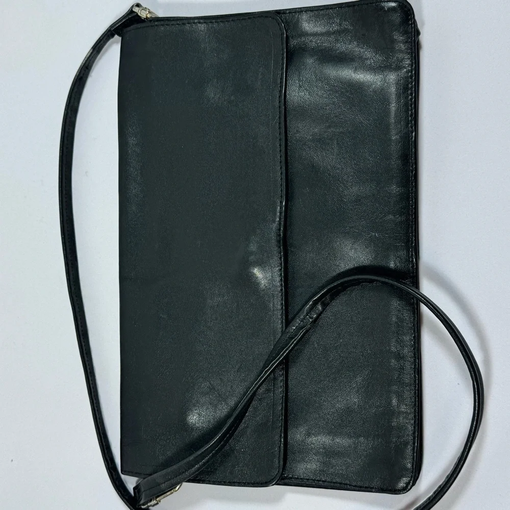Elegant Black Leather Women's Bag